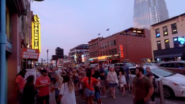 Nashville Broadway Street View Evening Nashville Tennessee Junio 2019 — Vídeos de Stock
