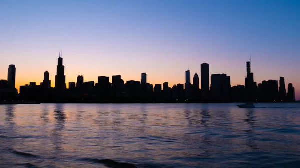 Silhueta Chicago Skyline Noite Chicago Illinois Junho 2019 — Fotografia de Stock