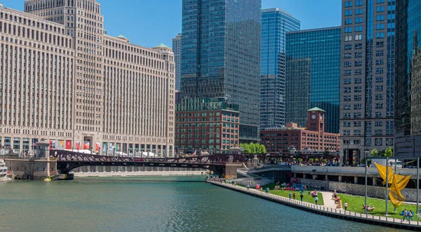 Populaire Chicago River Walk Bij Downtown Chicago Illinois Juni 2019 — Stockfoto