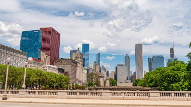 Grant Park 'dan Chicago şehir merkezini görüntüleyin - Chicago, Illinois - 12 Haziran 2019