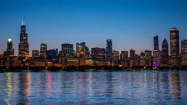 Σικάγο Εκπληκτική Θέα Στον Ορίζοντα Βράδυ Σικάγο Ιλινόις Ιουνίου 2019 — Φωτογραφία Αρχείου
