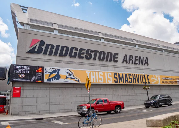 Bridgestone Arena Nashvillessä Nashville Tennessee Kesäkuu 2019 — kuvapankkivalokuva