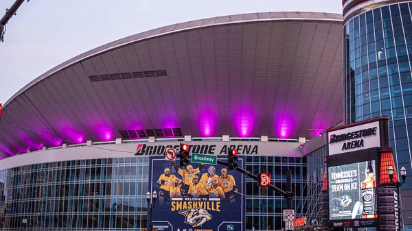 Bridgestone Arena em Nashville - NASHVILLE, EUA - JUNHO 15, 2019 — Fotografia de Stock