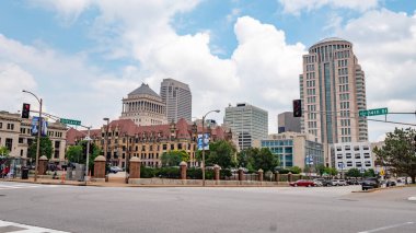 St. Louis'de tipik sokak manzarası - St. Louis, Missouri - 19 Haziran 2019