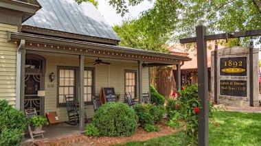 Tennessee'deki Leipers Çatalı Köyü - Leipers Fork, Tennessee - 18 Haziran 2019