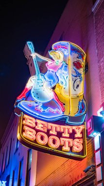 Betty Boots Nashville Broadway 'de - Nashville, Tennessee - 15 Haziran 2019