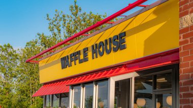 Ohio Waffle House Fast food diner - Cincinnati, Ohio - 13 Haziran 2019