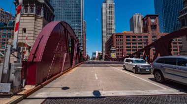 Chicago Nehri üzerindeki köprüler - Chicago, ABD - 11 Haziran 2019