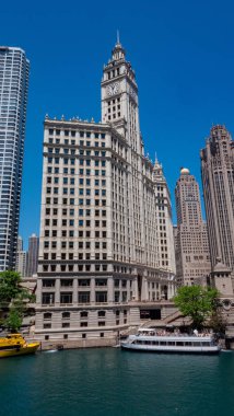 Chicago 'daki ünlü Wrigley Binası - Chicago, ABD - 11 Haziran 2019