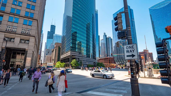 シカゴの街角 - シカゴ, アメリカ - 2019年6月11日 — ストック写真