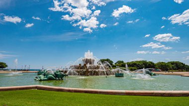 Chicago Grant Park 'taki ünlü Buckingham Çeşmesi - Chicago, ABD - 11 Haziran 2019