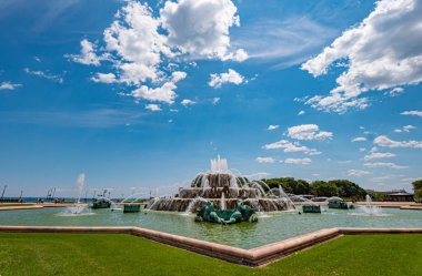 Chicago Grant Park 'taki ünlü Buckingham Çeşmesi - Chicago, ABD - 11 Haziran 2019