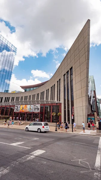 Country Music Hall of Fame in Nashville-Nashville, Verenigde Staten-15 juni 2019 — Stockfoto