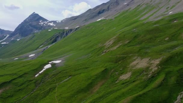 瑞士阿尔卑斯山的空中景观 从上往下看瑞士 — 图库视频影像