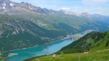 İsviçre Engadin Aera 'sında muhteşem manzara - güzel İsviçre 