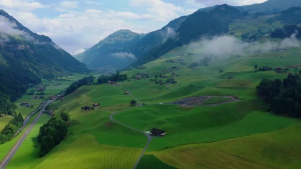 スイスの風景の上からのフライト スイス — ストック動画
