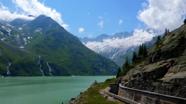 Maravilhoso Lago Montanha Nos Alpes Suíços Incrível Natureza Suíça — Vídeo de Stock