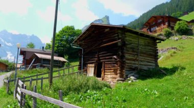 İsviçre Alpleri 'ndeki Gimmelwald Köyü - İsviçre Alpleri - 20 Temmuz 2019