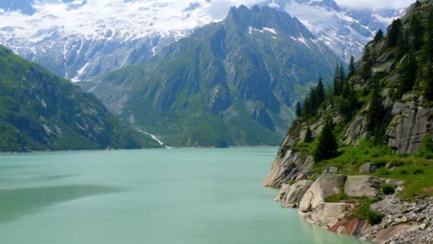 Maravilloso Lago Montaña Los Alpes Suizos Increíble Naturaleza Suiza — Vídeos de Stock