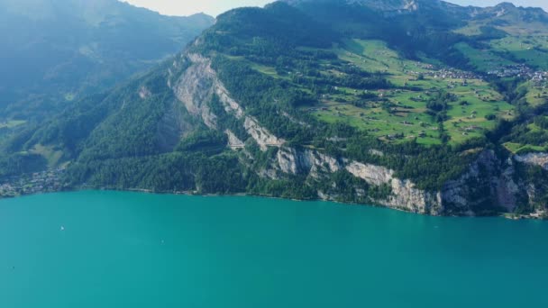 Vuelo Sobre Paisaje Suizo Suiza Desde Arriba — Vídeo de stock