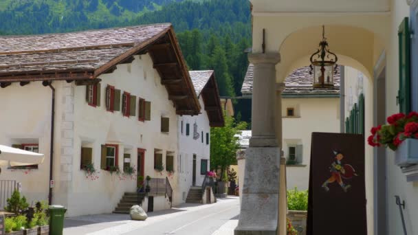 Hermoso Pueblo Sils Maria Engadin Suiza Alps Suiza Suiza Julio — Vídeo de stock