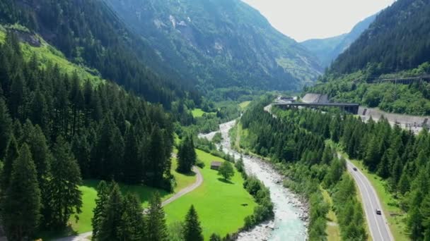 Typisch Landschap Van Zwitserse Alpen Luchtfoto — Stockvideo