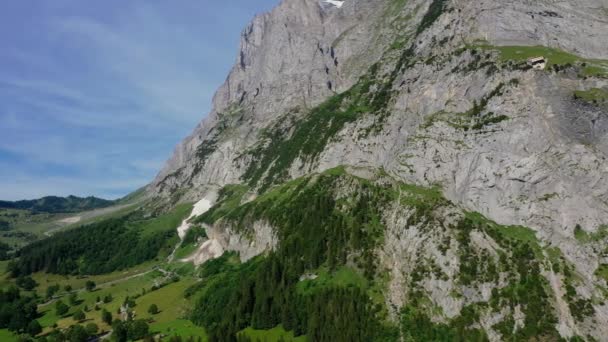 スイスのアルプス スイスの風景の上を飛行 — ストック動画