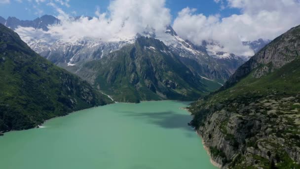Lago Pitoresco Nos Alpes Suíços Suíça Cima — Vídeo de Stock