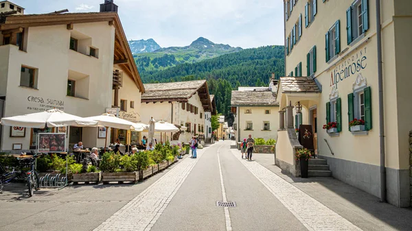 Вид Улицу Sils Maria Энгадине Красивая Маленькая Деревня Швейцария Альпс — стоковое фото