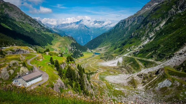 Καταπληκτική Ελβετία Όμορφα Τοπία Και Φύση Της Στις Ελβετικές Άλπεις — Φωτογραφία Αρχείου