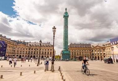 Paris Vendome Meydanı - Paris Şehri, Fransa - 29 Temmuz 2019