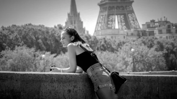 Menina Francesa Cidade Paris Fotos Rua Paris — Fotografia de Stock