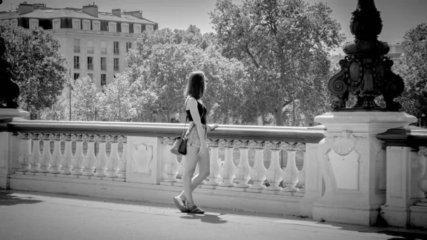 Francuska Dziewczyna Paryżu Paris Street Photography — Zdjęcie stockowe