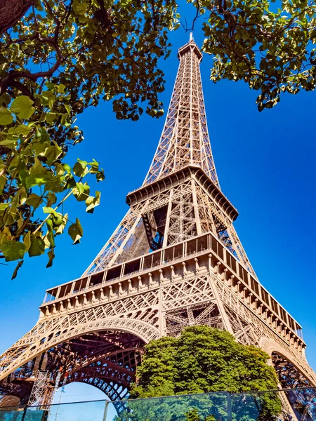 Famosa Torre Eiffel París Día Soleado Fotos Calle París — Foto de Stock