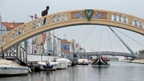 Kanały Mosty Aveiro Portugalii Aveiro Portugalia Września 2019 — Wideo stockowe