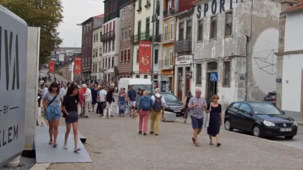 Touristen Den Straßen Von Porto Porto Portugal September 2019 — Stockvideo