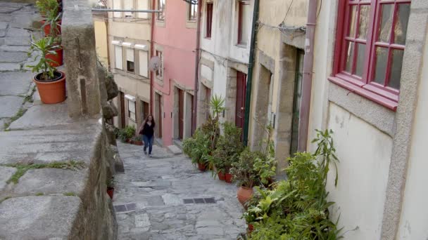 Belle Ruelle Dans Quartier Historique Portugal Séquences Voyage — Video