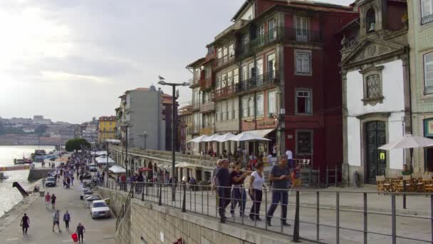 Die Beliebten Ufer Des Flusses Douro Porto Genannt Cais Ribeira — Stockvideo