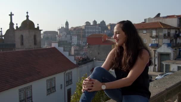 Молода Жінка Порто Їздить Телеферичному Кабельному Автомобілі Фотографії Подорожей Ґаї — стокове відео