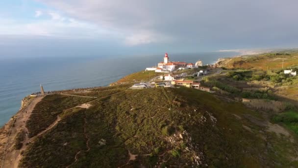 Βραχώδης Παραλία Του Cabo Roca Στην Πορτογαλία Στο Ηλιοβασίλεμα Εναέρια — Αρχείο Βίντεο