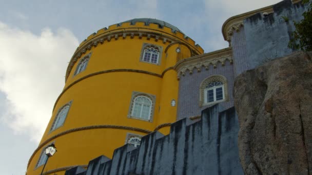Πολύχρωμα Κτίρια Του Εθνικού Παλατιού Της Πένας Στο Sintra Ταξιδιωτικό — Αρχείο Βίντεο