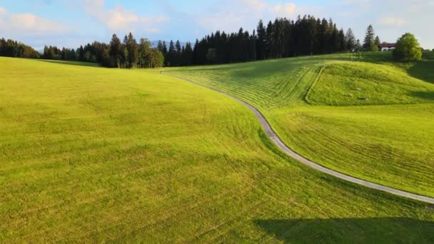 Erstaunliche Natur in Bayern im Allgäu — Stockvideo