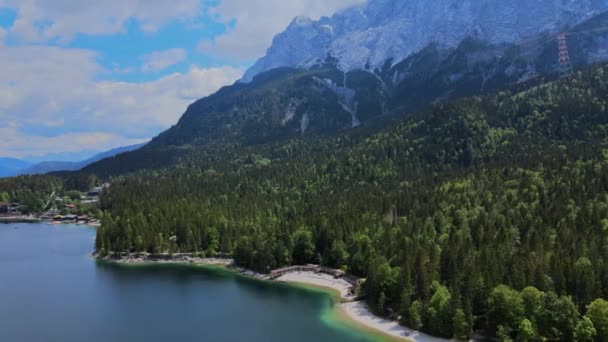 Maravilhoso Eibsee na Baviera nos Alpes Alemães de cima — Vídeo de Stock