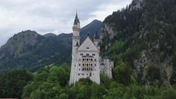 Famous Neuschwanstein Castle Bavaria Γερμανία Εναέρια Πλάνα — Αρχείο Βίντεο