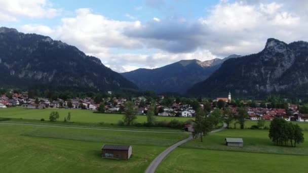 Typiskt Landskap Bayern Stadsdelen Allgau Tyska Alperna Flygbild — Stockvideo