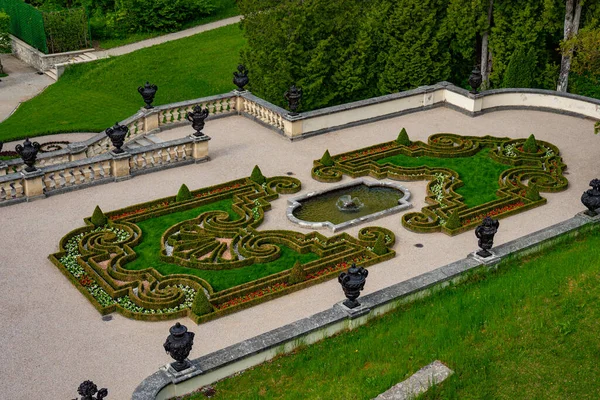 Belos Jardins Castelo Linderhof Baviera Alemanha Linderhof Alemanha Maio 2020 — Fotografia de Stock