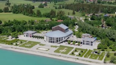 Fuessen, Almanya 'daki Festival Salonu Tiyatrosu - FUESSEN, Almanya - 25 Mayıs 2020 