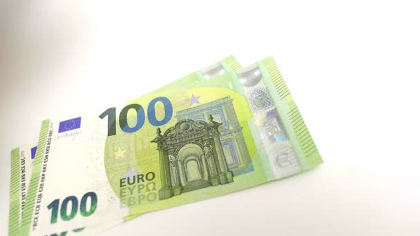 Contando Billetes 100 Euros Sobre Una Mesa Primer Plano — Vídeos de Stock