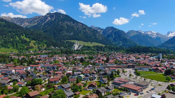 Letecký pohled na město Oberstdorf Německo — Stock fotografie