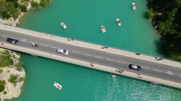 Barcos no rio Verdon, na França - famoso marco — Vídeo de Stock